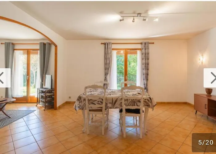 بيت للعطل Maison Au Calme Avec Jardin Cloture