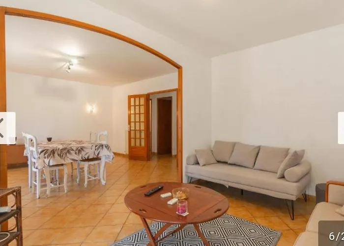 Maison Au Calme Avec Jardin Cloture بيت للعطل